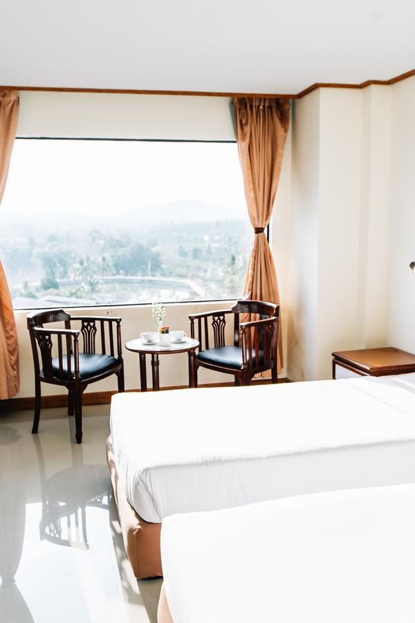 Sinkiat Thani Hotel Сатун Екстериор снимка