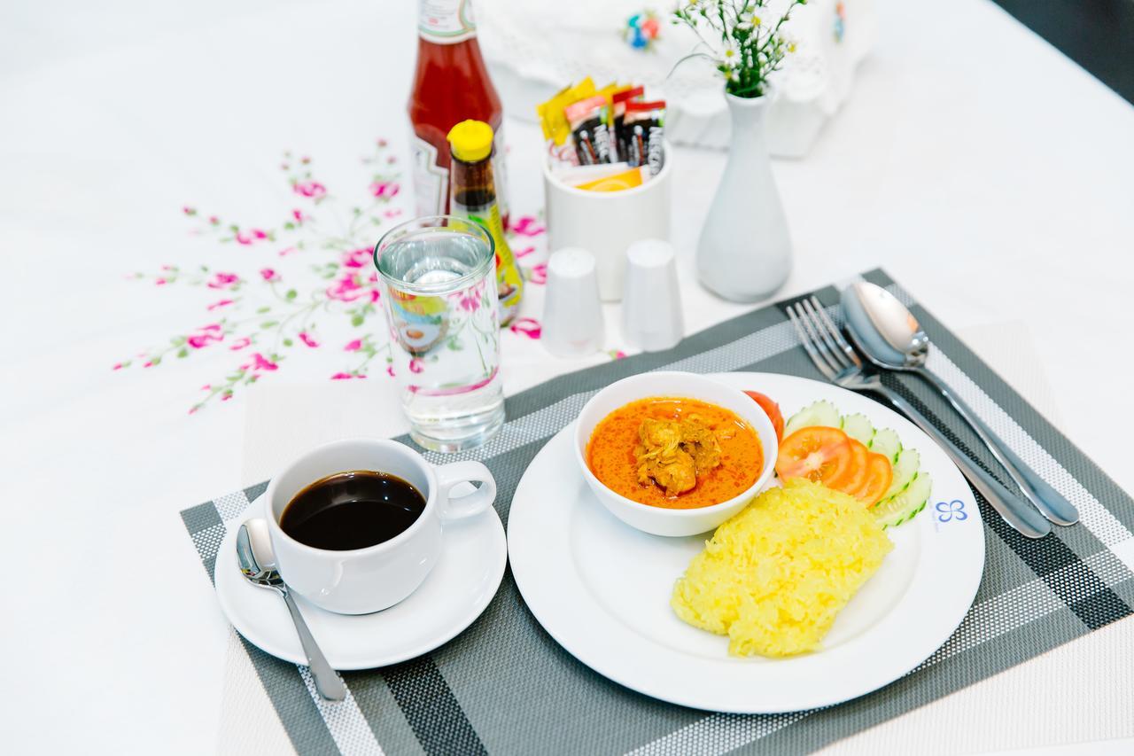 Sinkiat Thani Hotel Сатун Екстериор снимка