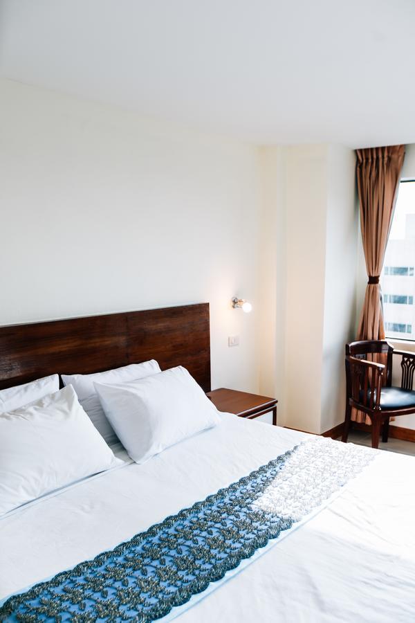Sinkiat Thani Hotel Сатун Екстериор снимка